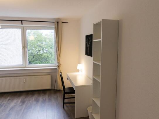 Pleasant single bedroom in Stadtmitte