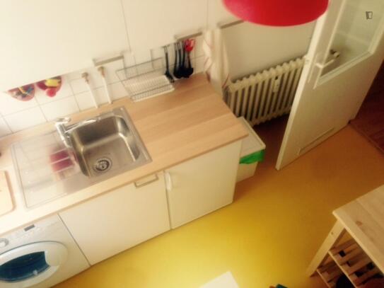 Comfy 1-bedroom flat near U-Bhf Nauener Platz metro station