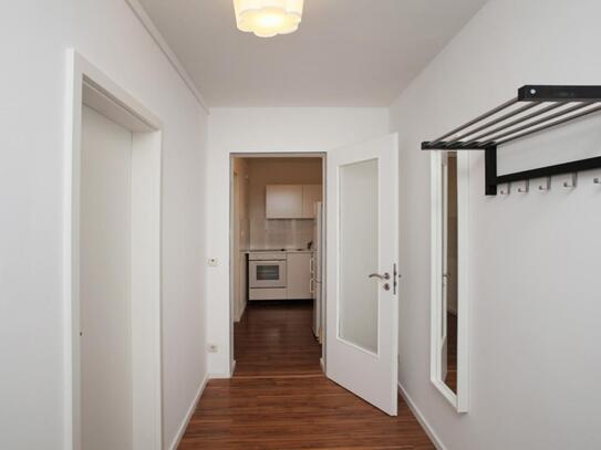 Double bedroom in residential Neukölln