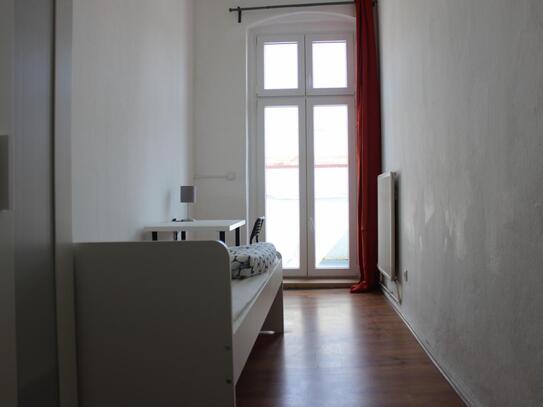 Nice single bedroom in Neukölln