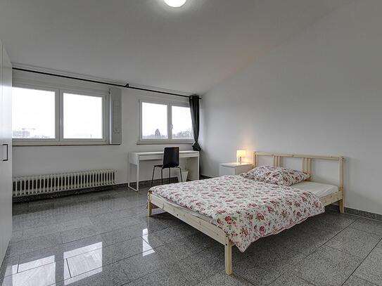 Ample double bedroom in Veielbrunnen