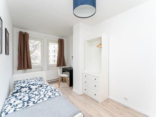 Pleasant single bedroom in well-connected Neukölln