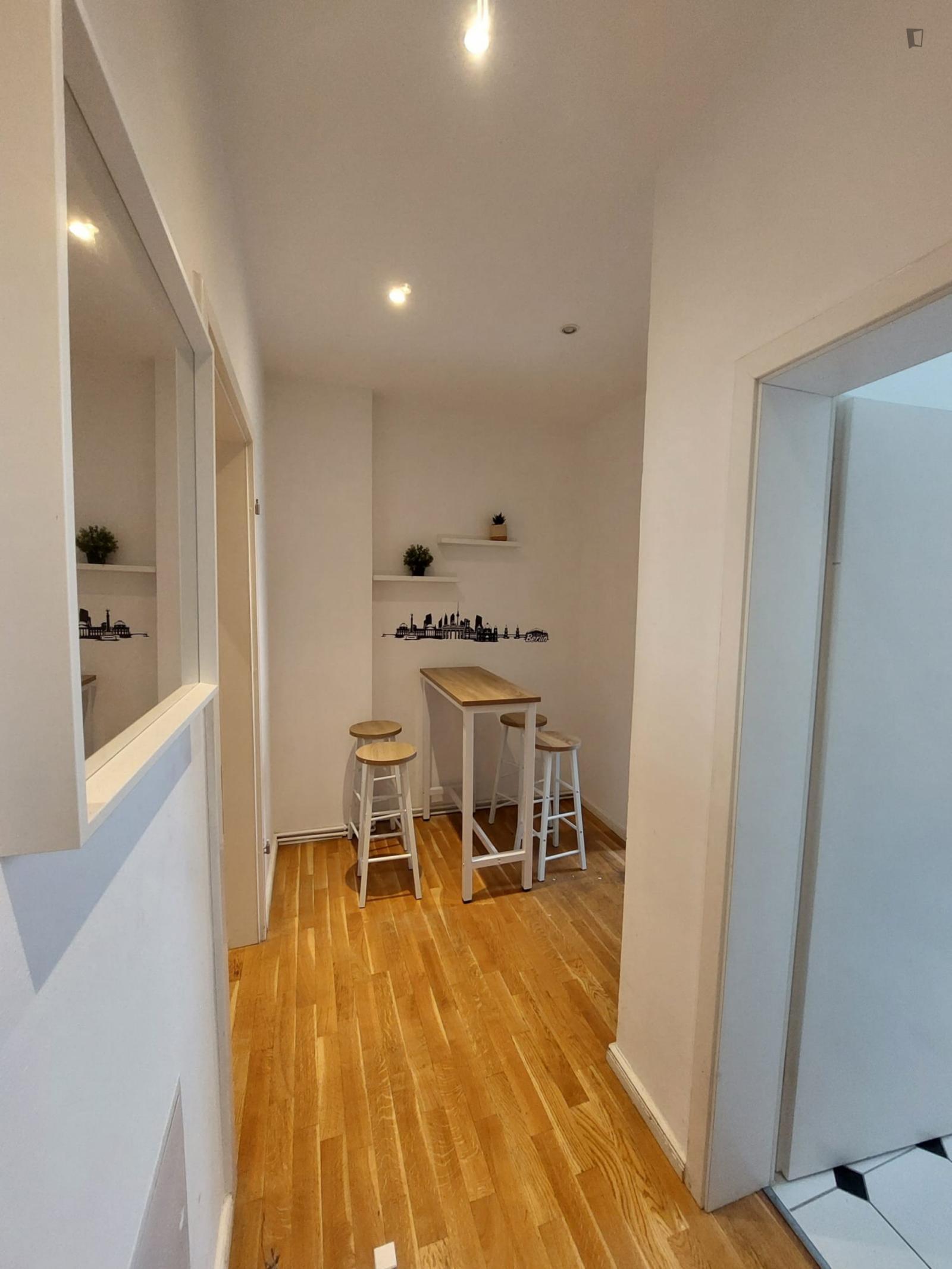 Really nice single bedroom in Prenzlauer Berg