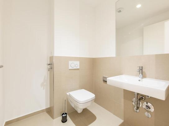 Single bedroom in 5-bedroom apartment