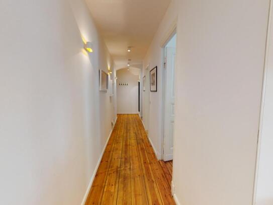 Lovely 2-Bedroom apartment with balcony near the U Amrumer Str. metro station