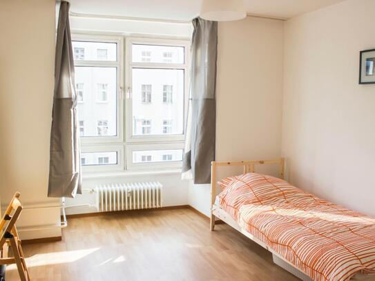 Welcoming single bedroom in Moabit