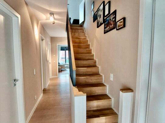 Luxury 3-bedroom penthouse with terraces near the Berlin Exhibition Centre