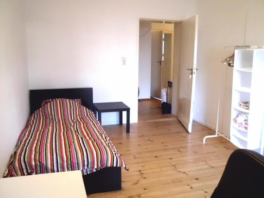 Neat single bedroom in Schmargendorf