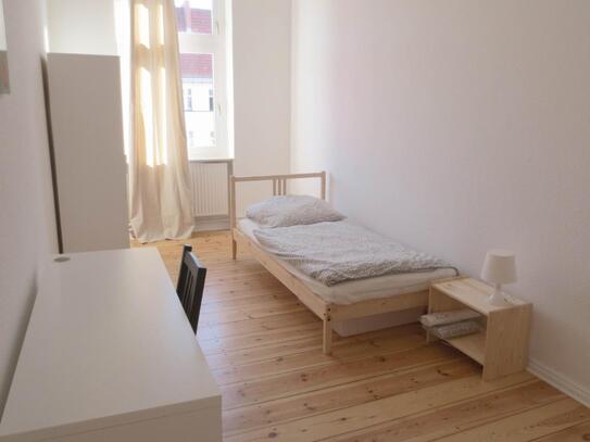 Nice single bedroom near Schillerpark