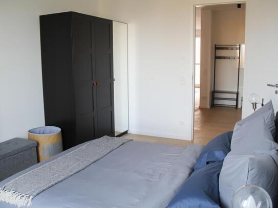 Bright 1-bedroom apartment close to Bornholmer Straße metro station