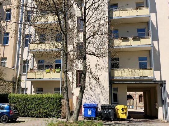 Chemnitz: Großzügige 3-Raum-Wohnung im kernsanierten Gründerzeithaus im Lutherviertel