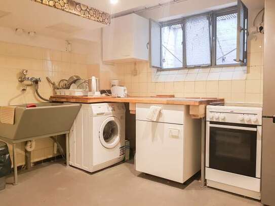 Gemütliches Zimmer in 4-Zimmer-Wohnung in Spandau, Berlin