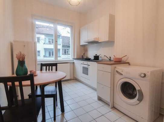 Zimmer zu vermieten in 3-Zimmer-Wohnung in Britz, Berlin