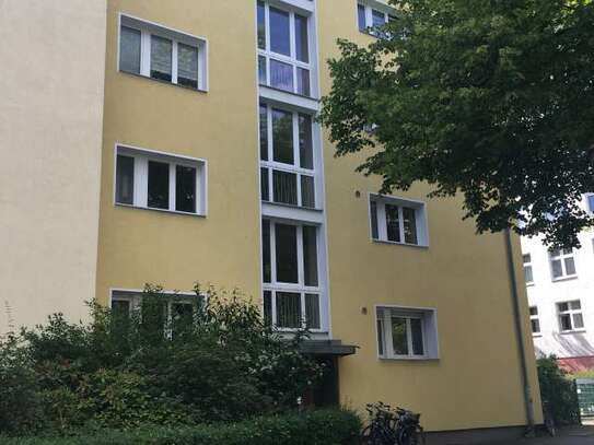 1-Zimmer-Wohnung zur Miete in Charlottenburg, Berlin