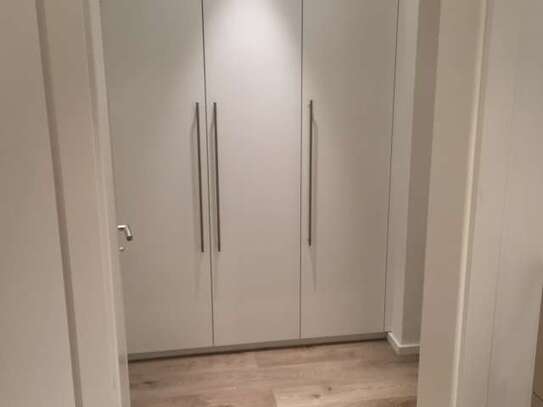 Modernes Studio-Apartment im Zentrum von Düsseldorf zu vermieten