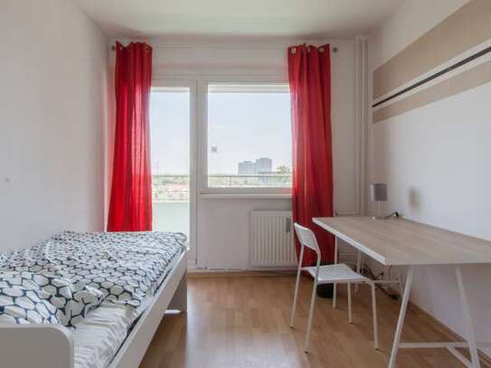 Sonniges Zimmer zur Miete in Lichtenberg, Berlin