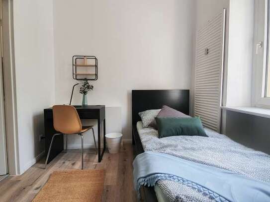 Zimmer zu vermieten in 4-Zimmer-Wohnung in Berlin