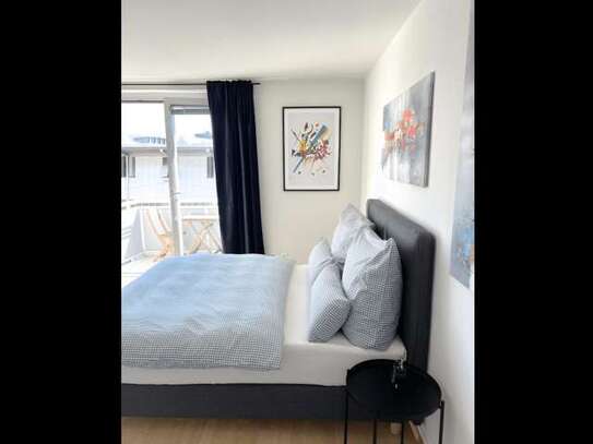 Zimmer zu vermieten in 3-Zimmer-Wohnung in der Altstadt, Frankfurt