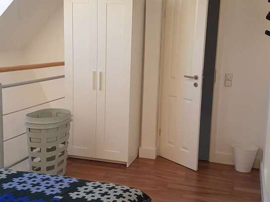 Zimmer zu vermieten in 6-Zimmer-Wohnung in Maxvorstadt, München