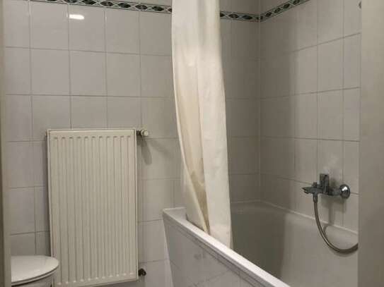 Ganze 1 Schlafzimmer Wohnung in Berlin