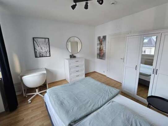 Zimmer zu vermieten in 2-Zimmer-Wohnung in Frankfurt