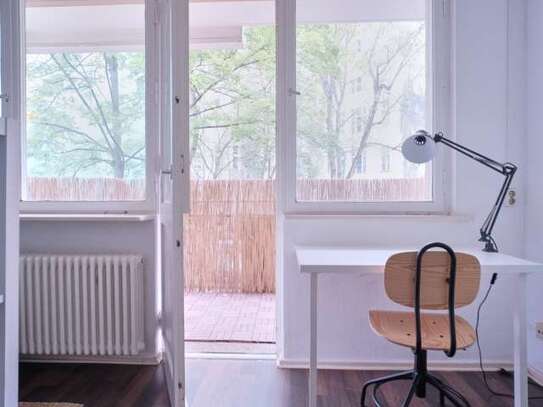 Zimmer in 4-Zimmer-Wohnung, Tempelhof- Schöneberg, Berlin