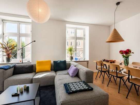 Zimmer zu vermieten in 6-Zimmer-Wohnung in München