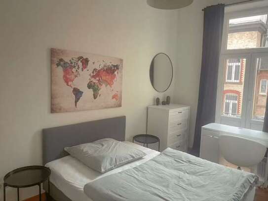 Komplette 3-Zimmer-Wohnung in Frankfurt am Main