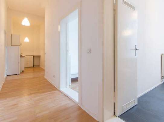 Zimmer in 5-Zimmer-Wohnung in Tempelhof-Schöneberg Berlin