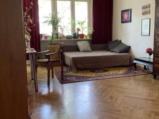 Geräumiges Zimmer zur Miete in Schöneberg, Berlin