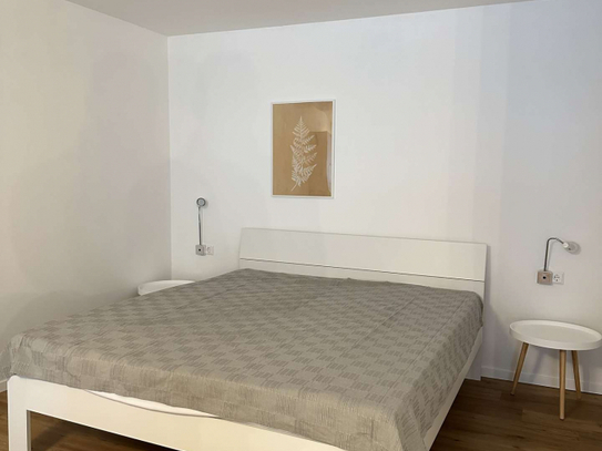 Renovierte Erdgeschosswohnung mit Terrasse & TG-Stellplatz