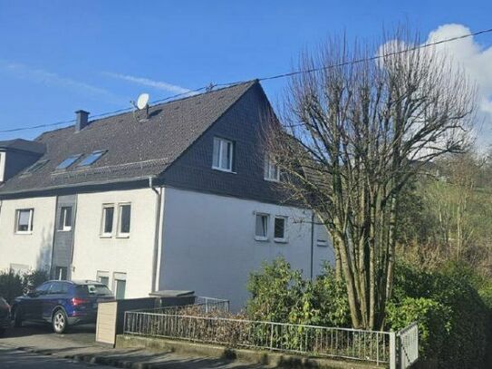 Wohnen mit unverbaubarem Blick von der Loggia auf den Brunsberg