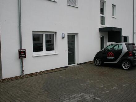 Repräsentatives 30m² Büro mit 18 Pkw Stellplätzen
