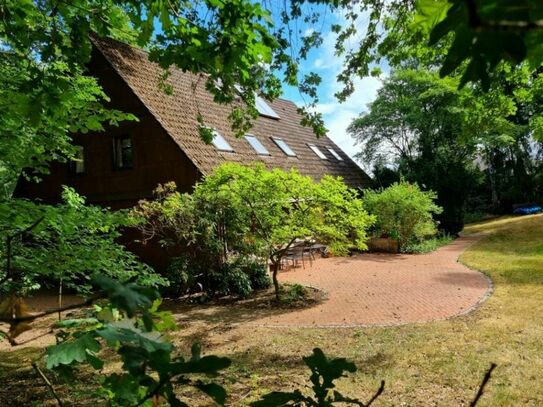 Besondere Immobilie - Beste Lage in Dietzenbach Hexenberg - Wohnhaus mit Charme + großem Grundstück