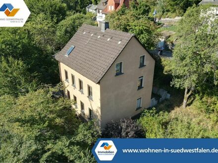 VR IMMO: Sanierungsbedürftiges Einfamilienwohnhaus in Werdohl.