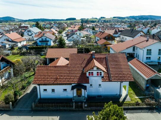 Wohnhaus mit drei Wohneinheiten in ruhiger Wohnlage von Peiting!