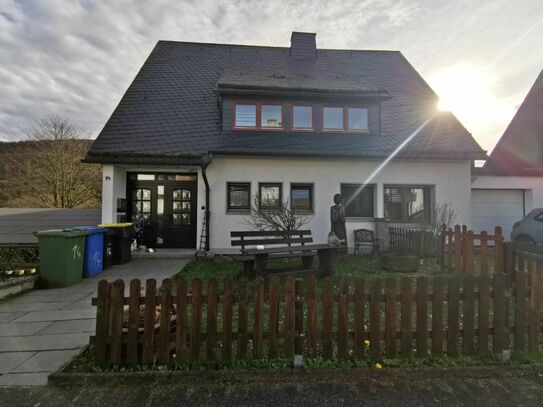 Zweifamilienhaus in Olsberg OT Gierskopp