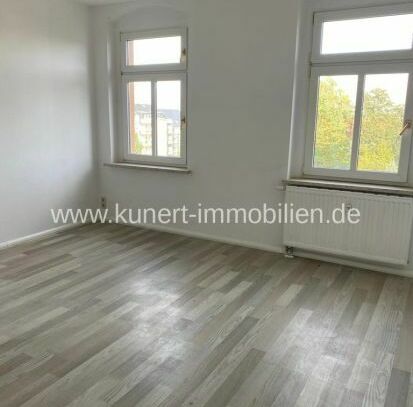 Hübsche 2-Zimmer-Wohnung mit Einbauküche in attraktiver Wohnlage von Chemnitz in der Clausstr. 72