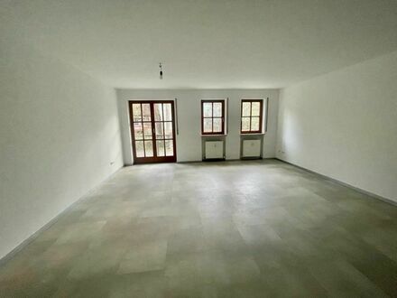 Wunderschöne Lage für eine helle & großzügige 3-Zimmer Erdgeschosswohnung im schönsten Ortteil von Schwabach