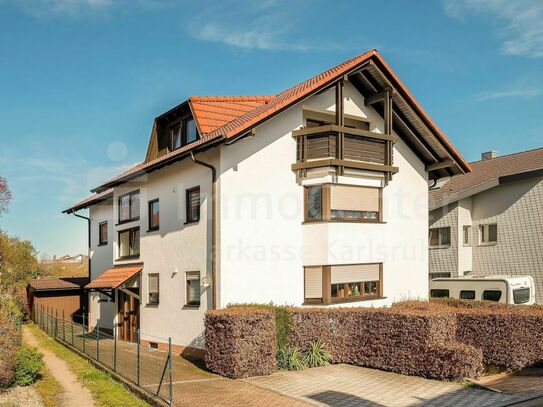 Tolle Alternative zum kleinen Haus! Großzügige 3,5 Zimmer-Maisonette-ETW mit Gartenanteil