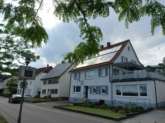 Preisreduziert! Wohnen-vermieten-arbeiten! 
2 Familienhaus mit kleiner Werkstatt und Bauplatz