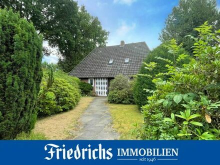 Solides Einfamilienhaus mit Garage und großem Garten in ruhiger Wohnlage in Oldenburg-Bümmerstede