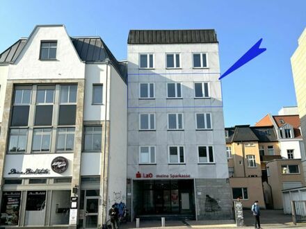 Attraktive 3 ZKB Gewerbewohnung mit Balkon in begehrter 1A-City-Lage in der Oldenburger Innenstadt