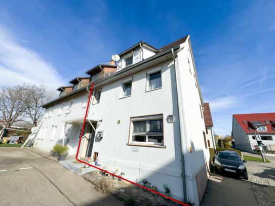 Helle Doppelhaushälfte mit Garten, Garage und Außenstellplatz in zentraler Lage