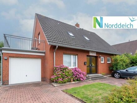Gepflegtes Wohnhaus mit zwei Einliegerwohnungen in Bestlage von Norddeich in Laufweite zur Nordsee!