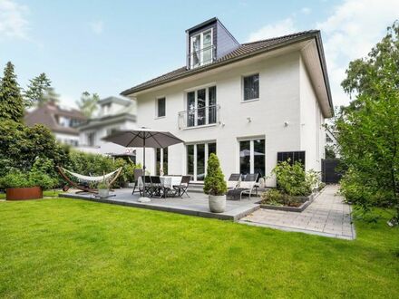 Moderne Villa in bester & grüner Lage nahe des Elbufers