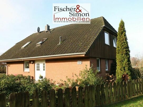 Husum OT Schessinghausen-großes Einfamilienhaus Bj. 1996 (Wohnen auf einer Ebene) in ländl. Umgebung