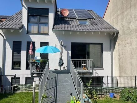 EUPORA® Immobilien: Büro-Gewerbeanwesen in Kirchheimbolanden