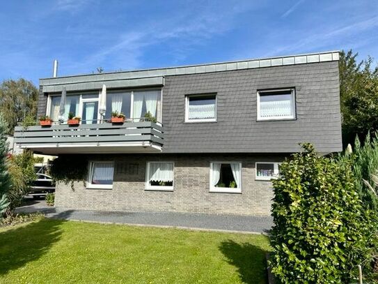 Modernes, freistehendes Haus mit vielfältigen Nutzungsmöglichkeiten in top Wohnlage von Wegberg!!