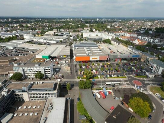 Kleine Büroetage, gut und verkehrsgünstig gelegen, mit Parkplätzen! !!!!!